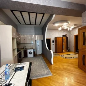 In Baku 120.0 m² apartment is for sale - Image 2