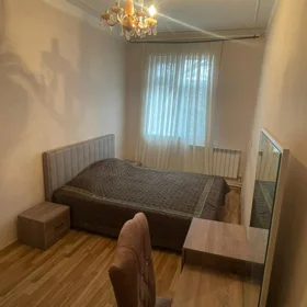 In Baku 60.0 m² apartment is for rent - Image 3