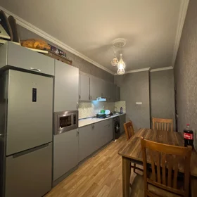 In Baku 85.0 m² apartment is for sale - Image 2