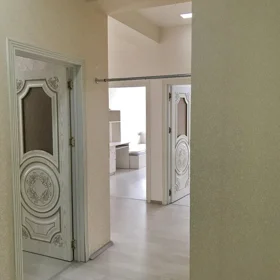 In Baku 90.0 m² apartment is for rent - Image 5