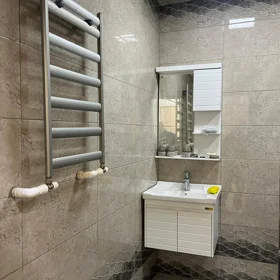 In Baku 72.0 m² apartment is for rent - Image 4