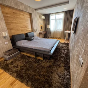 In Baku 134.0 m² apartment is for rent - Image 5