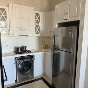 In Baku 90.0 m² apartment is for rent - Image 5