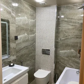 In Baku 185.0 m² apartment is for sale - Image 4