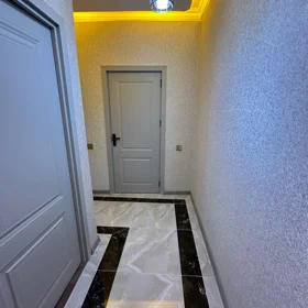 In Khirdalan 61.0 m² apartment is for sale - Image 3