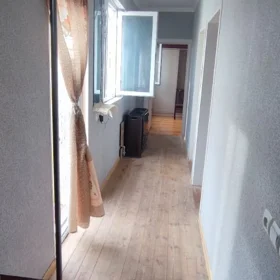 In Khirdalan 60.0 m² house with 3.0 rooms is for sale - Image 5