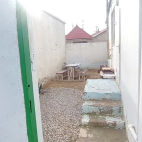 In Khirdalan 60.0 m² house with 3.0 rooms is for sale - Image 4