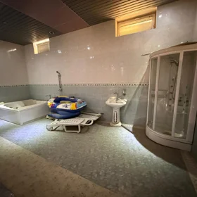 In Baku 720.0 m² house with 7.0 rooms is for sale - Image 5