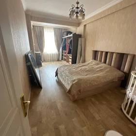 Baku-da 90.0 m2 mənzil kirayə verilir - Şəkil 4