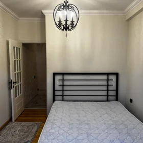 Baku-da 57.0 m2 mənzil kirayə verilir - Şəkil 3