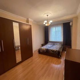 In Baku 70.0 m² apartment is for rent - Image 5