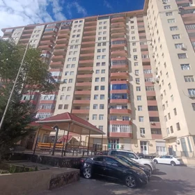 In Baku 67.0 m² apartment is for sale - Image 5