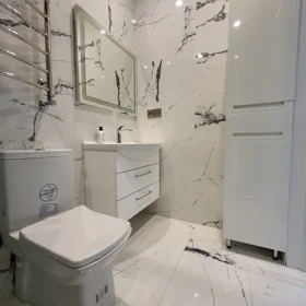 In Baku 100.0 m² apartment is for rent - Image 4