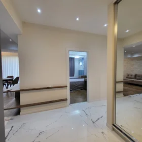 In Baku 100.0 m² apartment is for rent - Image 5