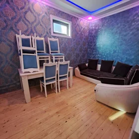 In Khirdalan 80.0 m² house with 3.0 rooms is for rent