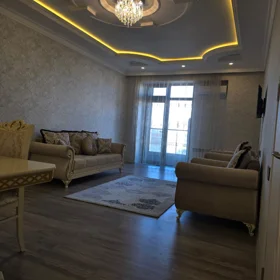 In Baku 100.0 m² apartment is for rent - Image 2