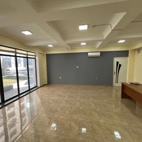 In Baku 40.0 m² commercial is for rent - Image 2