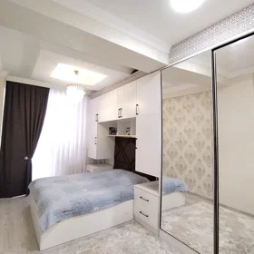 In Baku 70.0 m² apartment is for rent - Image 3