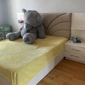 In Baku 90.0 m² apartment is for sale - Image 2