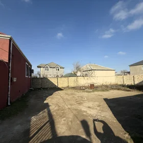 In Baku nan acre land is for sale - Image 2