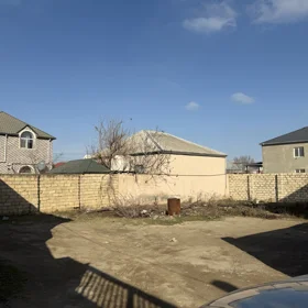 In Baku nan acre land is for sale - Image 4