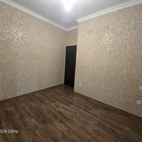 In Baku 107.0 m² apartment is for sale - Image 5