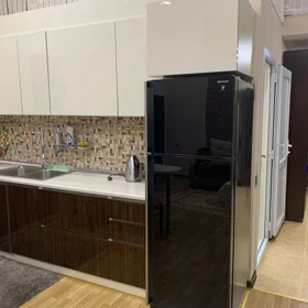 In Baku 75.0 m² apartment is for rent - Image 4