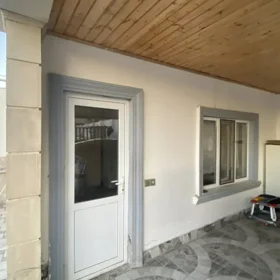 In Baku 260.0 m² house with 7.0 rooms is for sale - Image 4