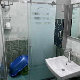 In Baku 105.0 m² apartment is for rent - Image 4