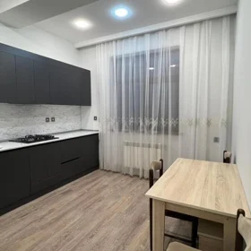In Baku 75.0 m² apartment is for rent - Image 2