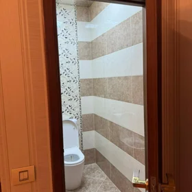 In Baku 110.0 m² apartment is for rent - Image 5