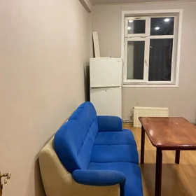 In Baku 70.0 m² apartment is for rent - Image 4