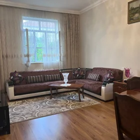 In Baku 120.0 m² house with 4.0 rooms is for sale - Image 4