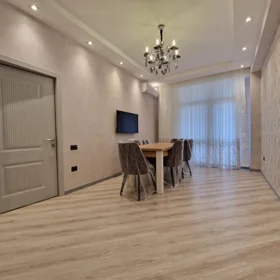 In Baku 75.0 m² apartment is for rent - Image 3