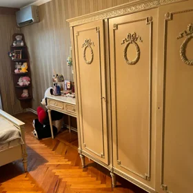 In Baku 90.0 m² apartment is for sale - Image 4