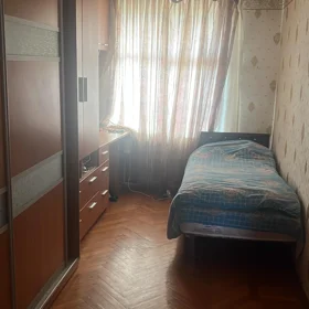 In Baku 90.0 m² apartment is for sale - Image 5