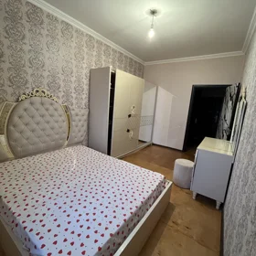 In Baku 75.0 m² apartment is for sale - Image 4