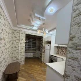 In Baku 80.0 m² apartment is for rent - Image 5