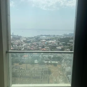 In Baku 100.0 m² apartment is for sale - Image 3