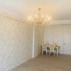 In Baku 100.0 m² apartment is for sale - Image 4