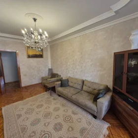 In Baku 65.0 m² apartment is for rent - Image 3