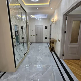 In Baku 140.0 m² apartment is for rent - Image 4