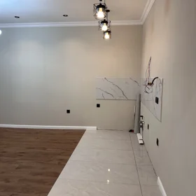 In Baku 61.0 m² apartment is for sale - Image 4