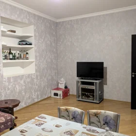 In Baku 30.0 m² house with 1.0 rooms is for rent - Image 2