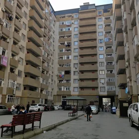 In Khirdalan nan m² apartment is for sale - Image 2