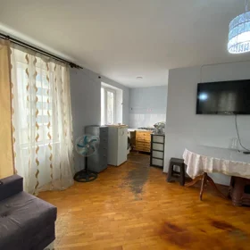 In Baku 32.0 m² apartment is for rent - Image 2