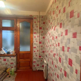 In Baku 100.0 m² apartment is for sale - Image 4