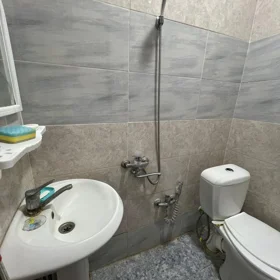 In Baku 40.0 m² house with 1.0 rooms is for sale - Image 3