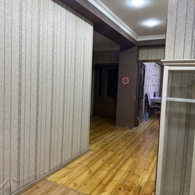 In Baku 100.0 m² apartment is for sale - Image 3