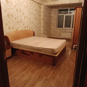 In Baku 130.0 m² apartment is for rent - Image 2